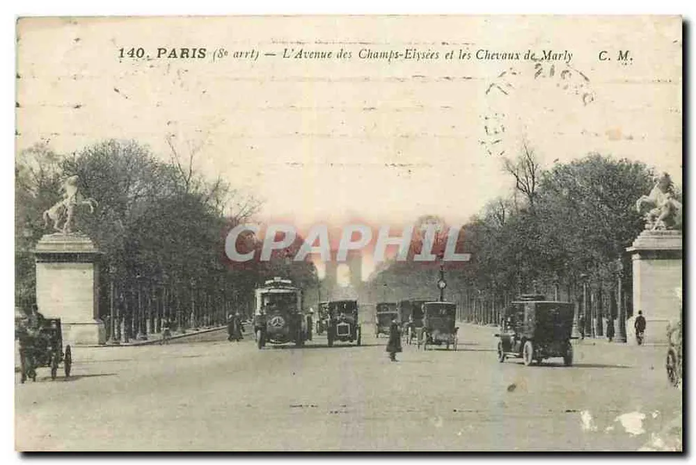 Paris (8. Arrondissement) — Avenue des Champs-Élysées und die Pferde von Marly — C. M. - Vorderseite