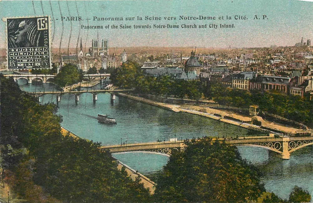Paris — Panorama über die Seine in Richtung Notre-Dame und die Cité — A.P. - Vorderseite
