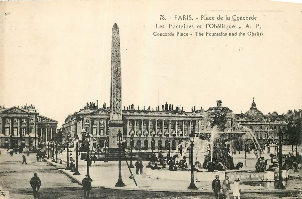 Paris - Place de la Concorde - Les Fontaines et l'Obélisque - A. P. - Recto