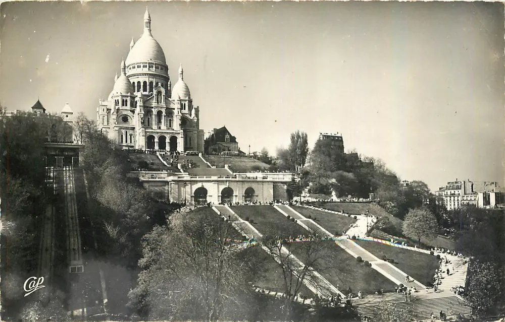 O Sagrado Coração — Paris — editor Cap - Frente