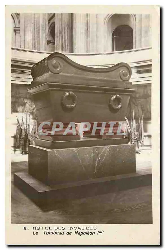 Hôtel des Invalides — Le Tombeau de Napoléon Ier — Éditeur non identifié, n° de série 6 - Recto