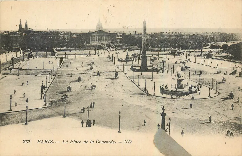 Paris — A Praça da Concórdia — ND - Frente