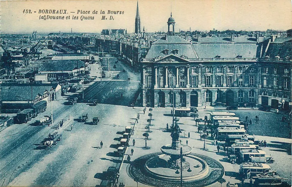 Bordeaux — Place de la Bourse, de Douane en de Quais — Marcel Débois, n°452 - Voorkant