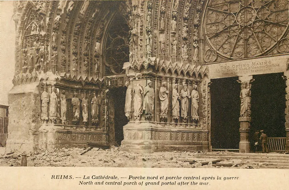 Reims — Die Kathedrale — Nordportal und Zentralportal nach dem Krieg — Edition Reims-Kathedrale - Vorderseite