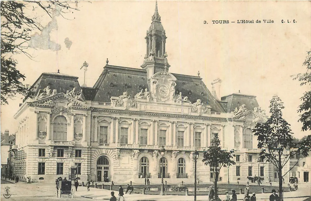 Tours — O Hotel de Ville — C.L.C. n°3 - Frente