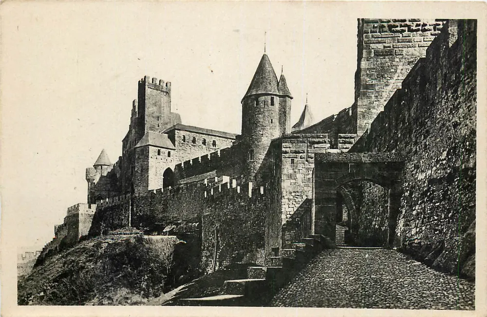 A Porta de Aude — Carcassonne — Impressora de Arte 'Saint-Roch' n°9.608 - Frente