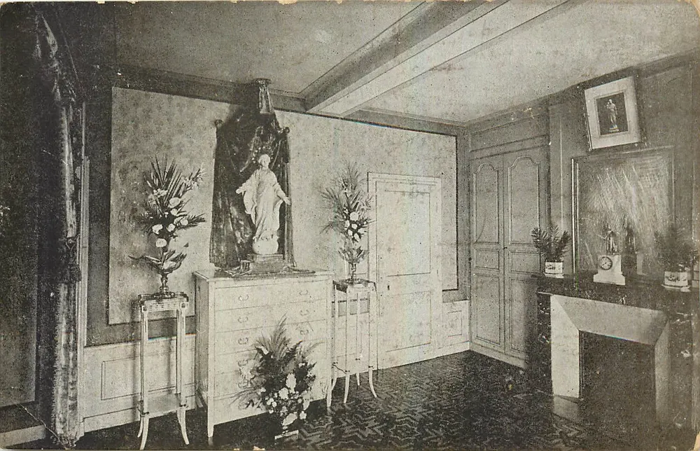 Quarto dos Buissonnets — Lisieux — n°16 - Frente