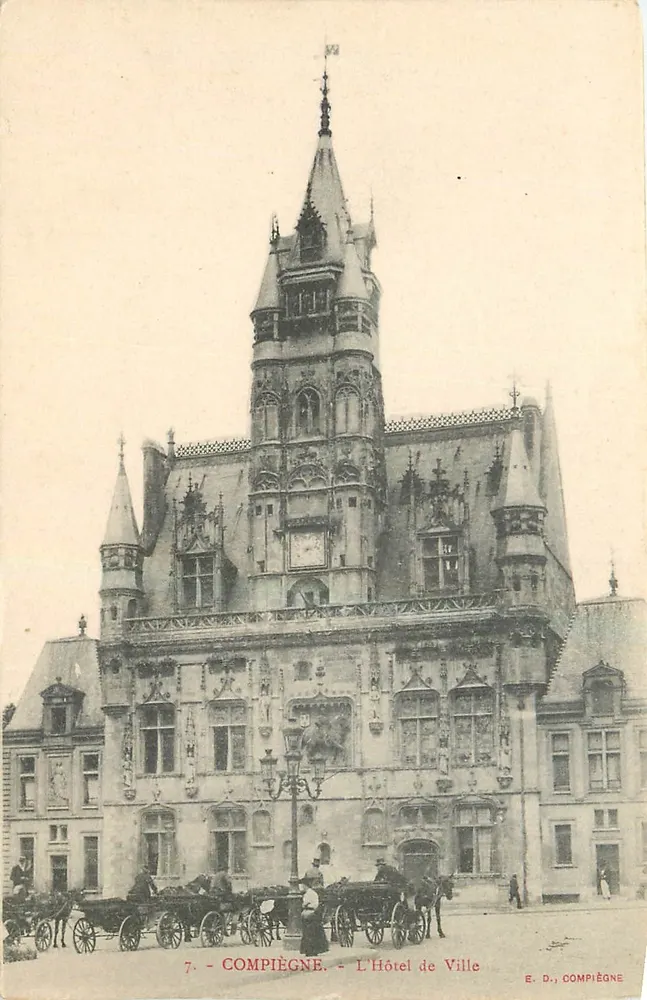 Compiègne - O Hotel de Ville — E. D., Compiègne, n°7 - Frente