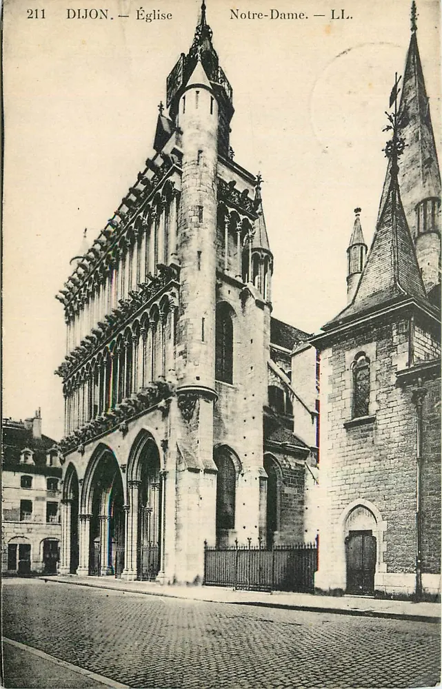 Dijon — Igreja de Nossa Senhora — LL. — n° 211 - Frente