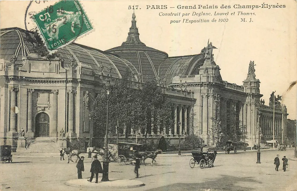 Paris — Grand Palais dos Campos Elísios — Construído por Deglanc, Louvet e Thomas para a Exposição de 1900 — M. J. — n° 517 - Frente