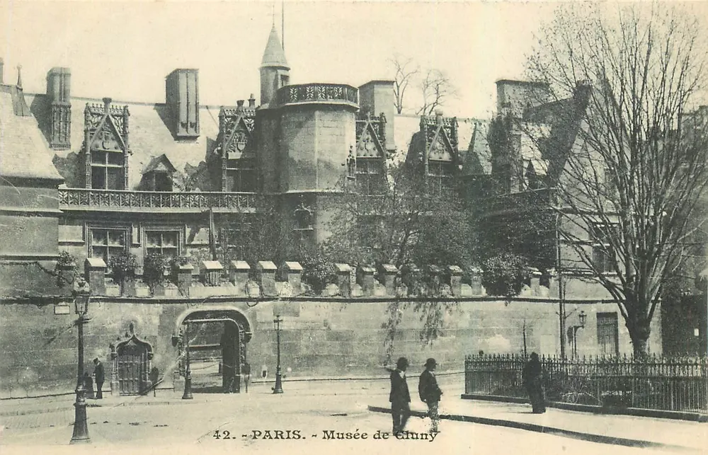 Paris - Museu de Cluny — editor não visível, n° de série 42 - Frente