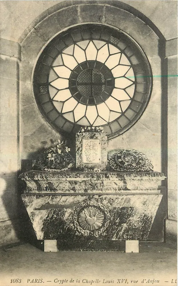 Crypte de la Chapelle Louis XVI — rue d'Anjou — éditeur L. L. n° 1083 - Recto