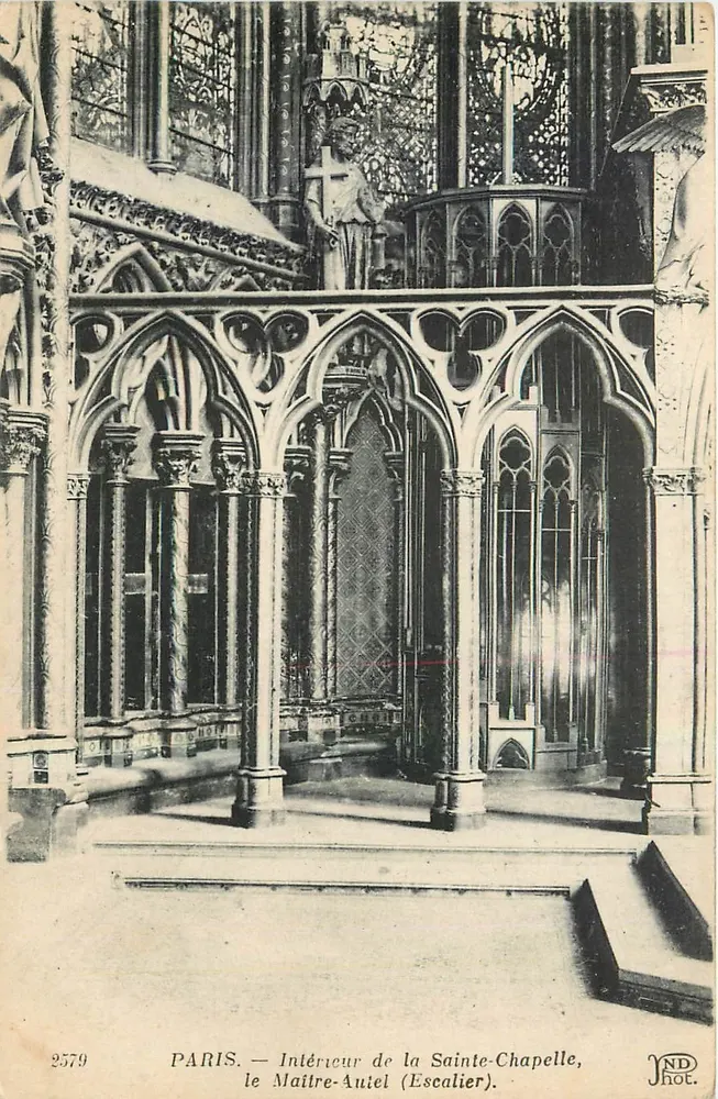 Paris — Innenansicht der Sainte-Chapelle, der Chor-Treppe (Treppe) — ND Phot. - Vorderseite