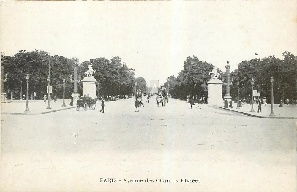 PARIS - Avenida dos Campos Elísios — vista do Arco do Triunfo — editor não identificado - Frente