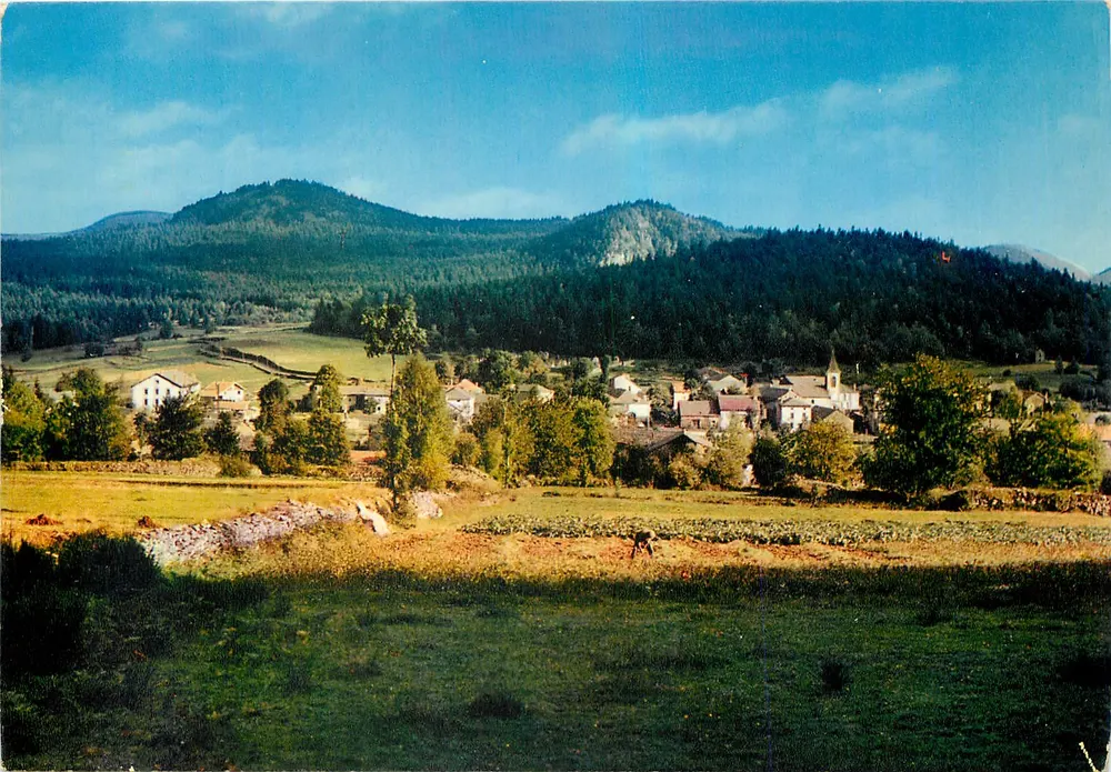 Le Pertuis (Hérault) — Allgemeine Luftansicht — Corbières, Le Rand — H. 1026 m - Vorderseite