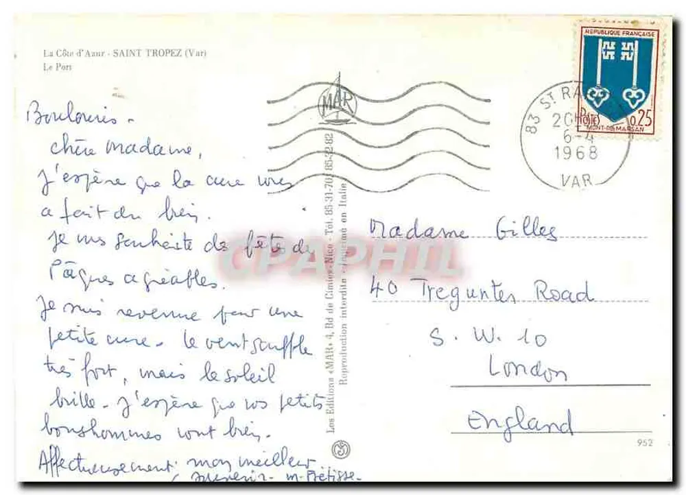 Port de Saint-Tropez — vue des bateaux et des maisons — Les Editions MMB - Verso