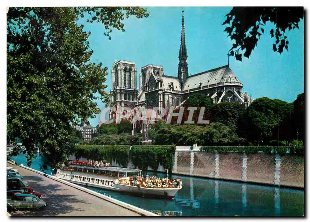 Notre-Dame de Paris — vue depuis la Seine avec le bateau Mouche — éditeur CAPHIL - Recto