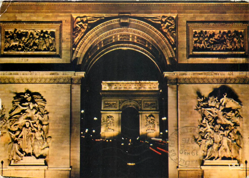 Arc de Triomphe — detail of its façade — Éditions Chantal, Paris - Front