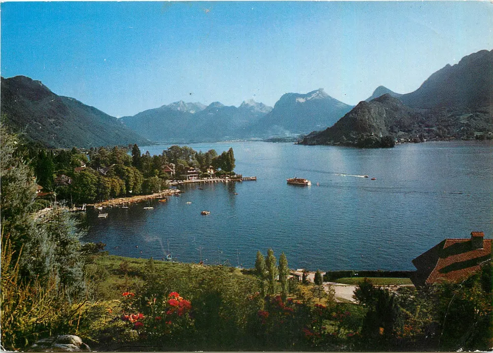 Lac d'Annecy — vue panoramique — Éd. TELÉ, n° 5843 - Recto