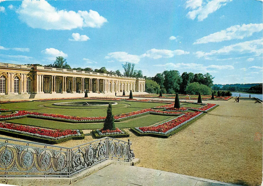 Der Große Trianon — Die Gärten und der Kanal - Vorderseite