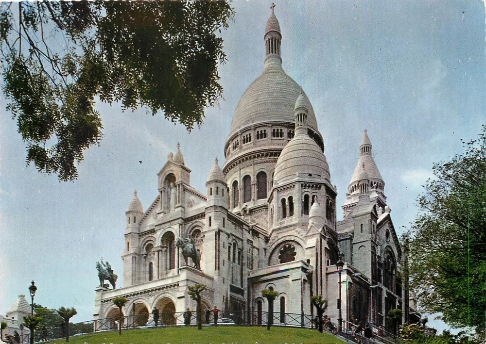 Le Sacré-Cœur sur la Butte Montmartre — Éditions Saint Maur (94) - Recto