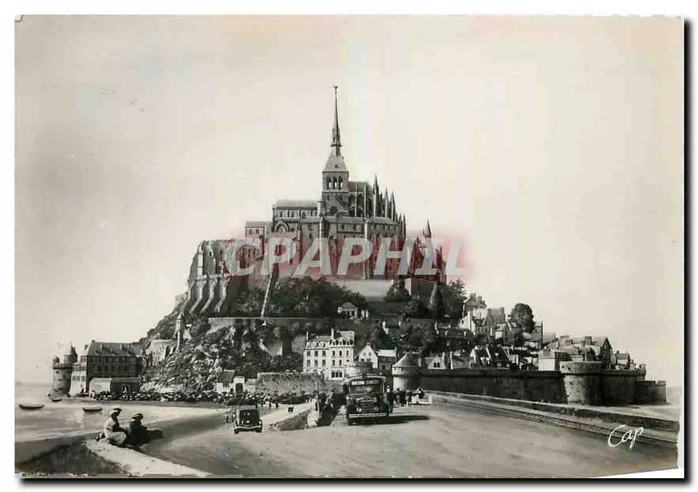 Mont-Saint-Michel — Vue prise de la Digue — « REAL-PHOTO » G.A.P. — Paris — n°52 - Recto