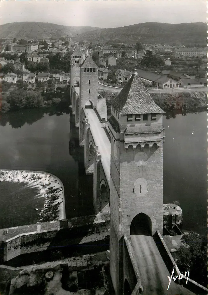 Cahors (Lot) — Die Brücke Valentré (14. Jahrhundert) und der Lot — Éditions d'Art Martel - Vorderseite