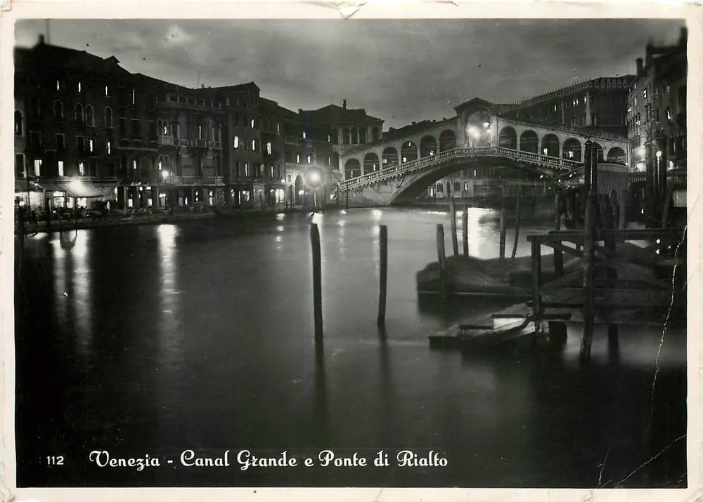 Venecia - Canale Grande y Puente de Rialto — G. Brocca - reproducción prohibida - Anverso