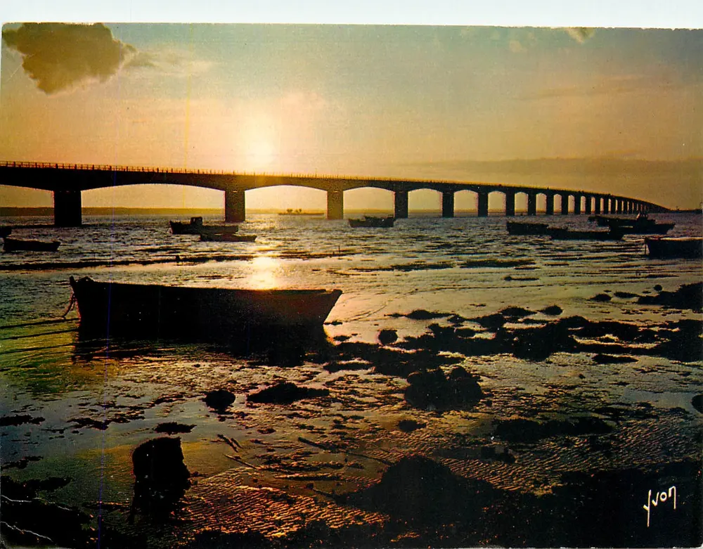 Pont d'Oléron — eingeweiht am 21. Juni 1966 — Éditions d'Arcachon - Vorderseite