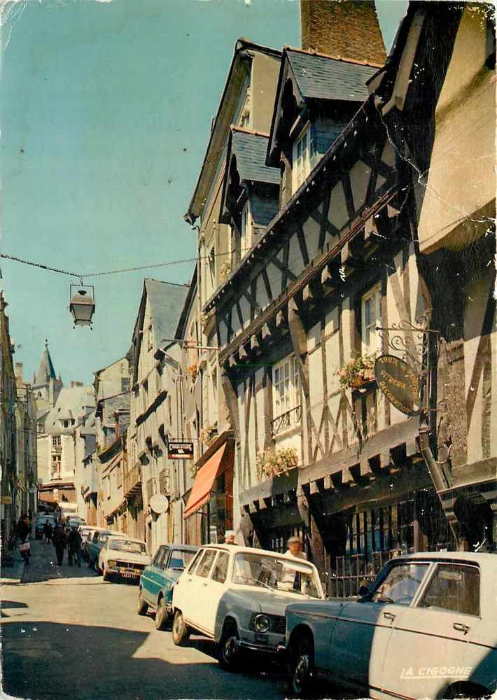 Laval (Mayenne) — rua de La Cigogne — Éditions de La Cigogne - Frente