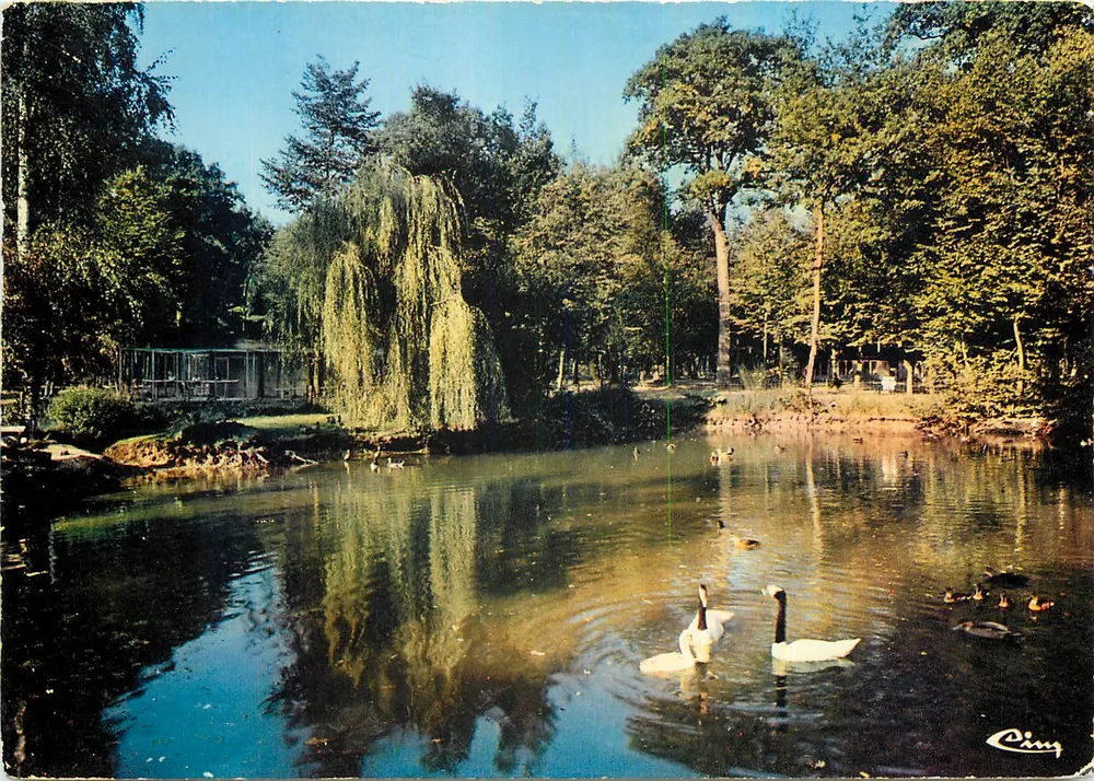 Zoo des 'Bois d'Attily' — Ozoir-la-Ferrière — Fünf - Vorderseite