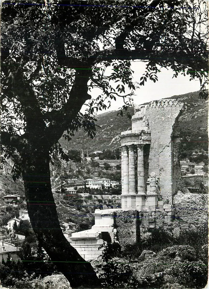Der Alpen-Trophäe oder Turm von Augustus — La Turbie — Véritable Editions - Vorderseite