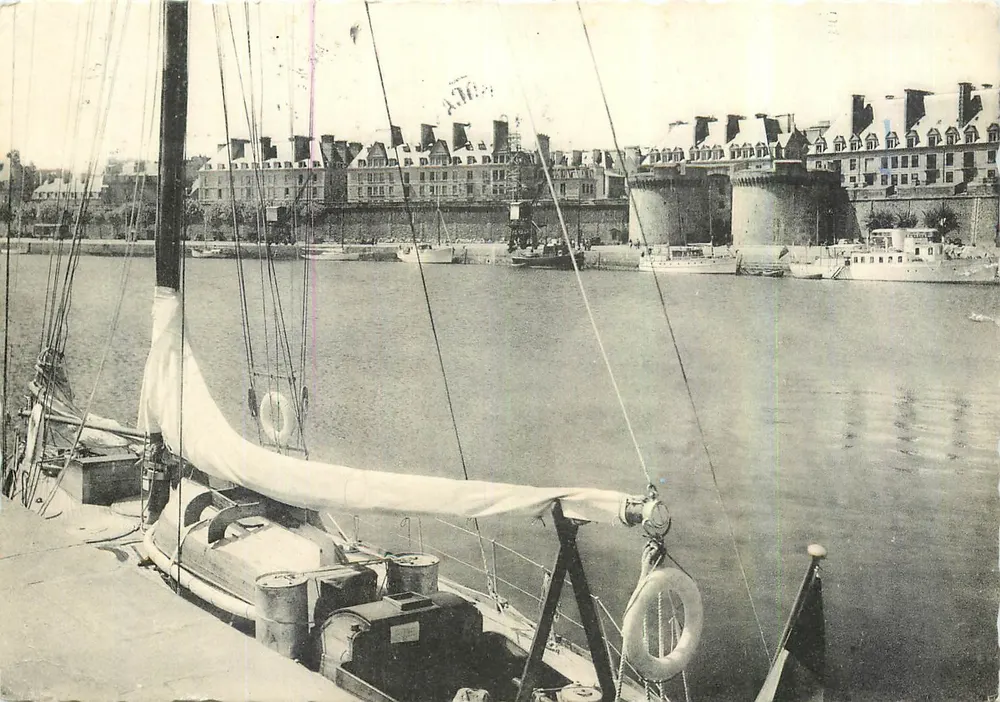 St-Malo — Der Bassin — Der Bassin — Verlag 'Cie des Arts Photographiques' n°420 - Vorderseite