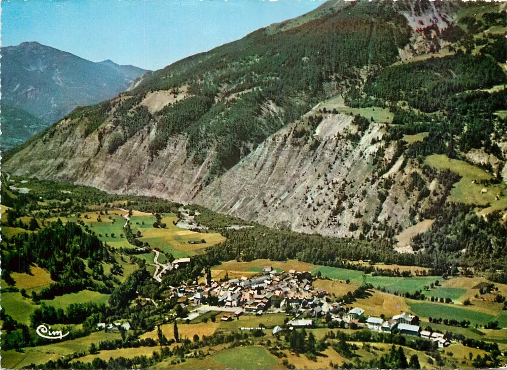 Allos (B.-A.) — Vista general — Combiér Imp. Magen (S. et L.) - Anverso