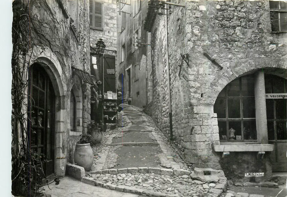 A Cegonha — rua de Vauzanger — n. Vauzanger - Frente