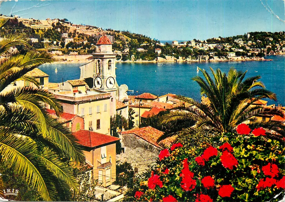 Villefranche-sur-Mer — Panoramablick mit Kirche und Palmen — Verlag IRIS - Vorderseite