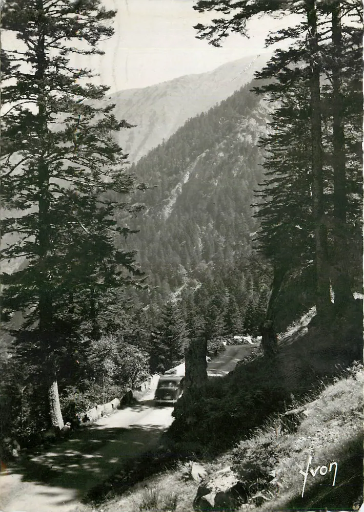 Route du pont d'Espagne — Cauterets (Hautes-Pyrénées) — Yvon - Recto