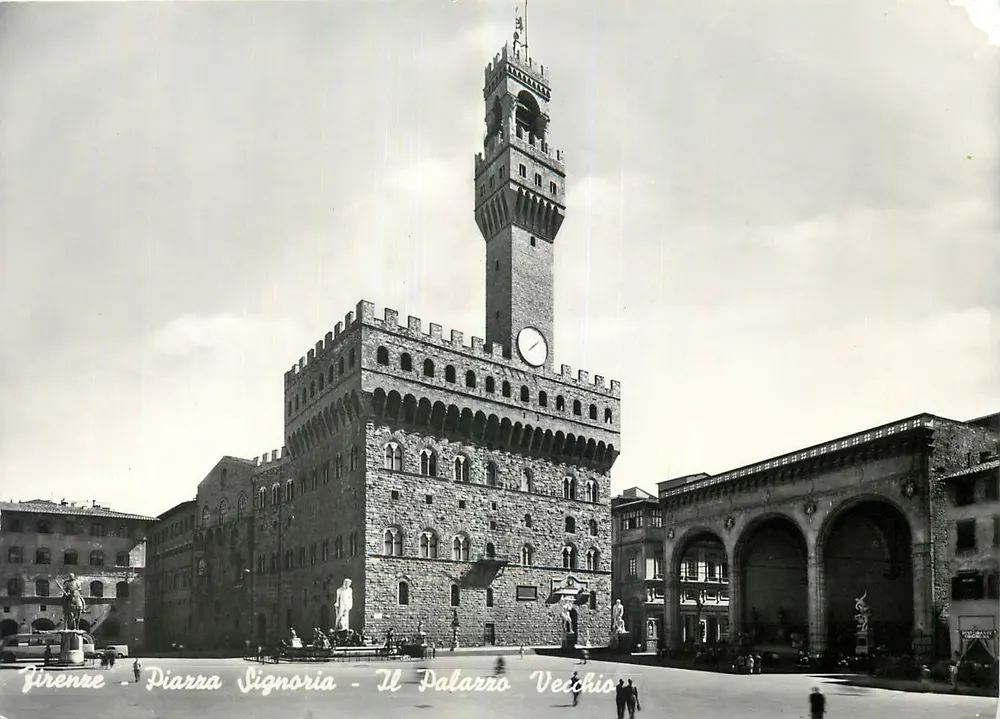 Florença - Piazza Signoria - O Palazzo Vecchio - Frente