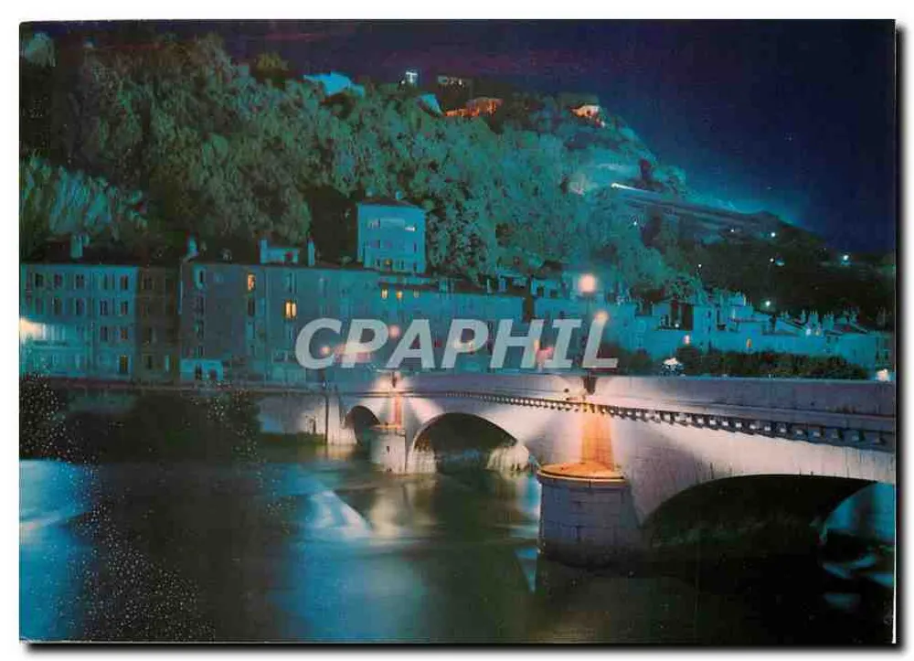 Grenoble — Noite iluminada do ponte e da Bastilha — Éditions SPADEM - Frente