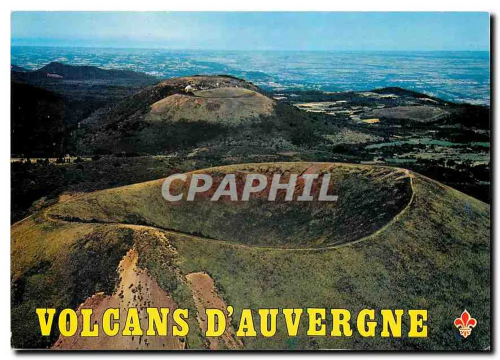 Volcões da Auvergne — Vista aérea dos crateras — Éditions Leconte - Frente