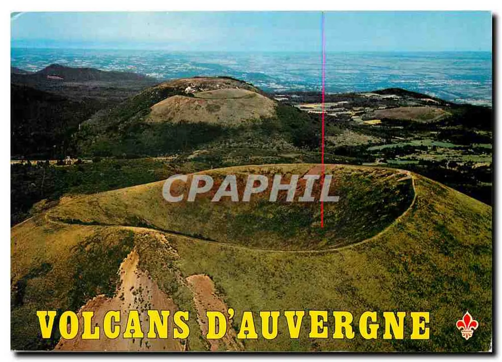 Vulcões da Auvergne — Vista aérea dos crateras — Éditions de Lys - Frente