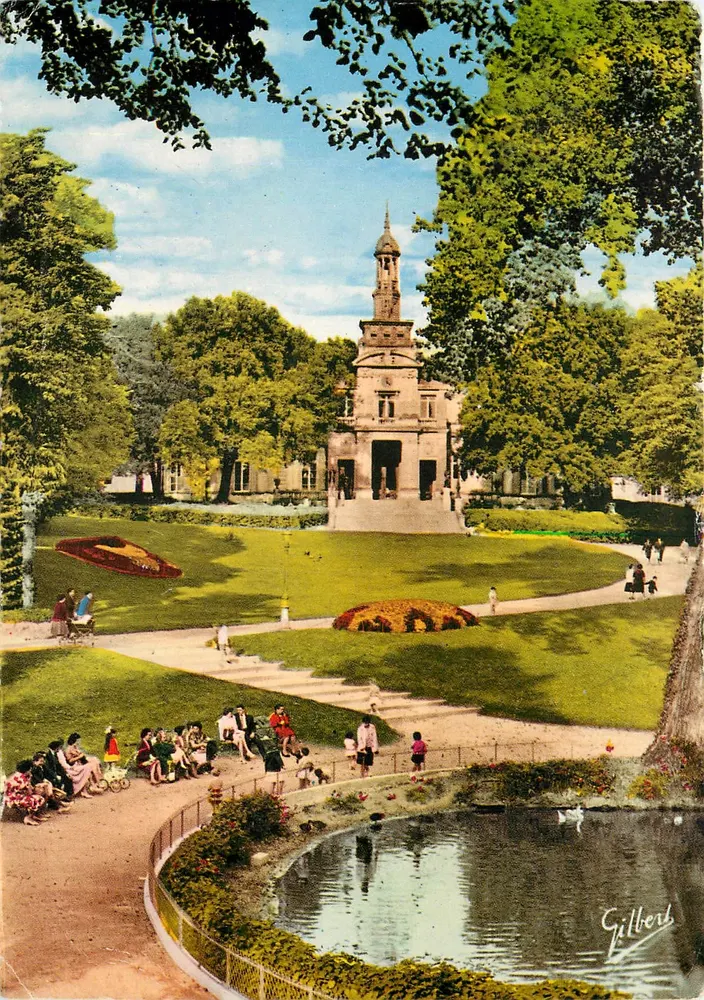 Giardino di Cognac — Palazzo Comunale e Giardini — Edizione Gilbert - Recto
