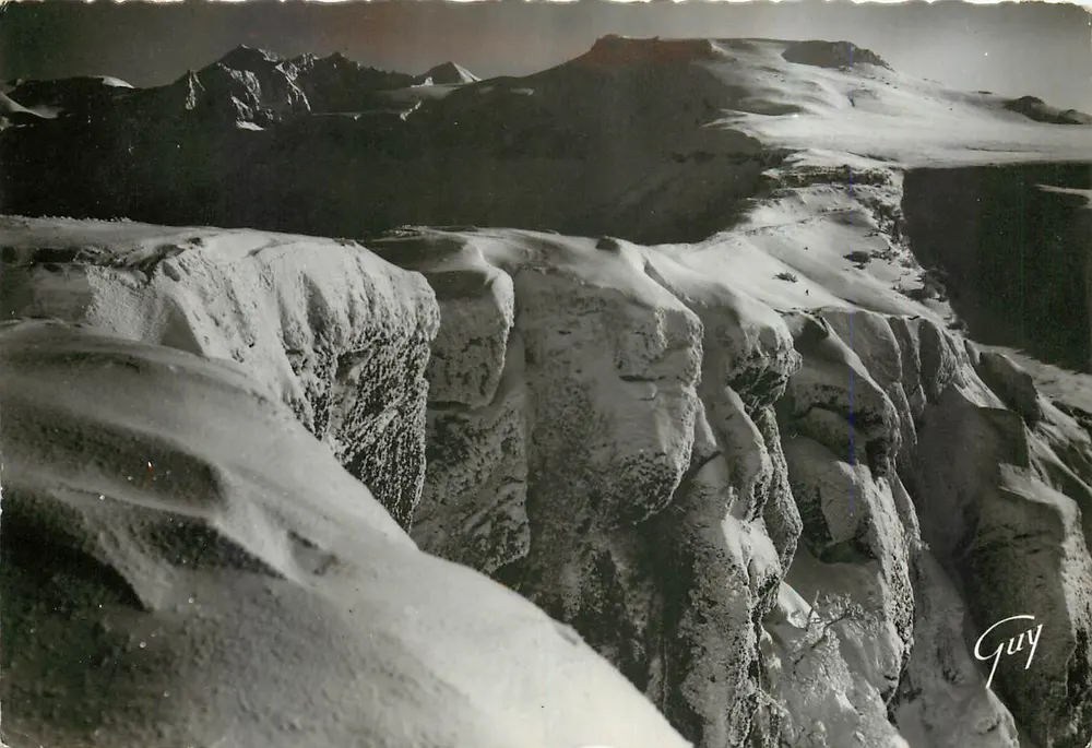 Puy-de-Dôme — Ansicht des Capucin (1463 m) — Éd. d'Art GUY - Vorderseite