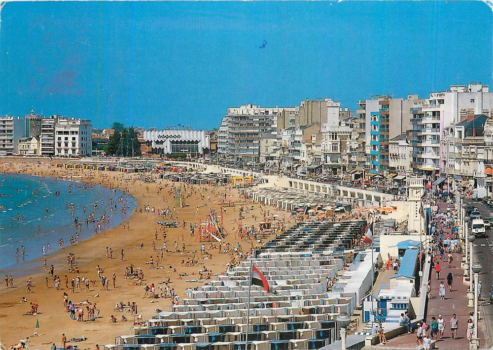 Les Sables-d'Olonne — praia e cassino — ARTAUD Frères, Carquefou - Frente