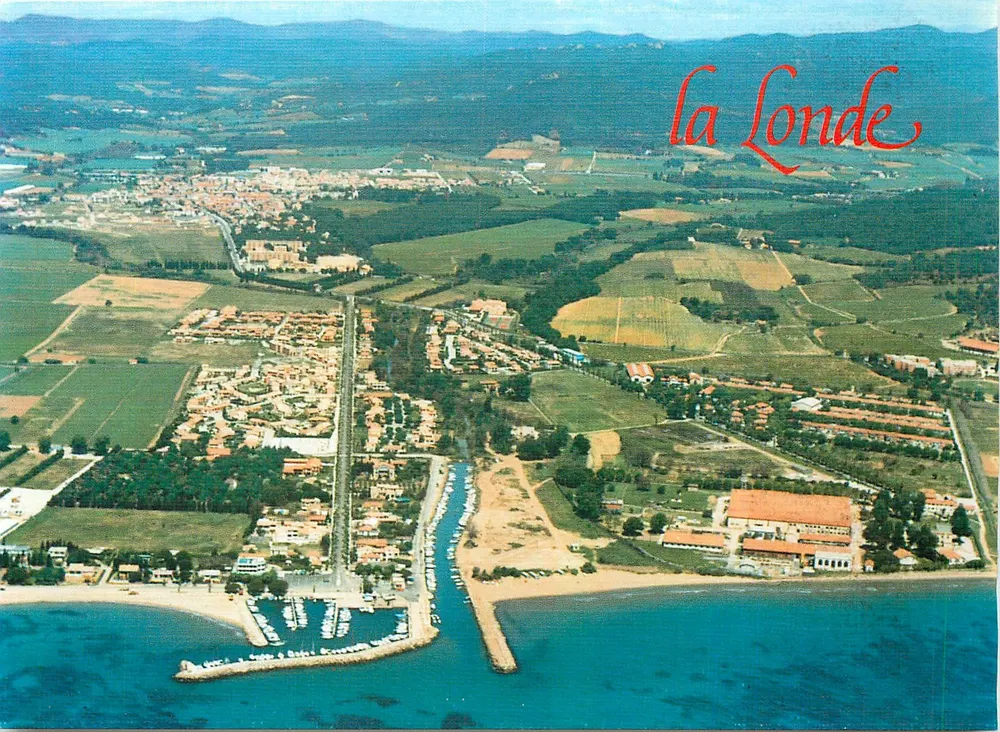 La Londe-les-Maures — Luftbild des Hafens Miramar — Les Éditions Aris - Vorderseite