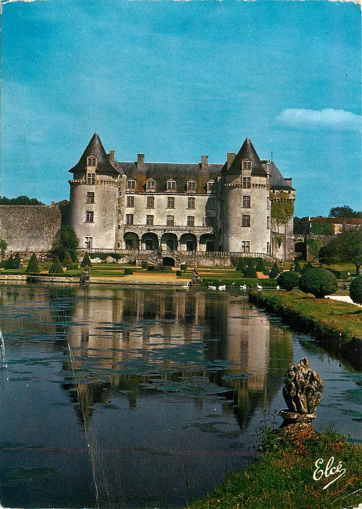 Schloss La Roche Courbon — Saint-Porchaire (Charente-Maritime) — Verlag Elcée, Nr. 66 - Vorderseite