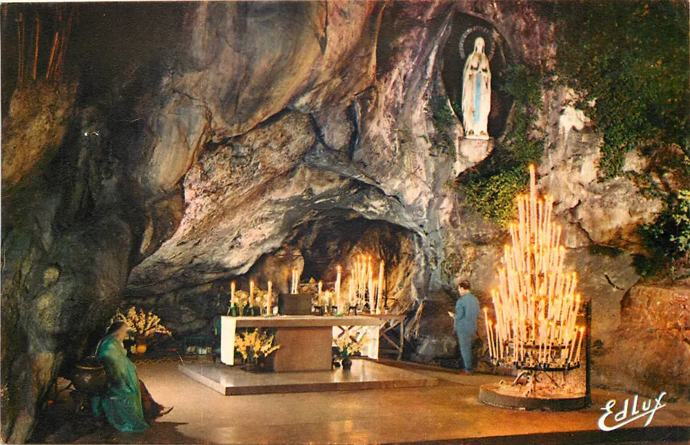 Gruta Milagrosa de Lourdes — Editor EdLux, n°47 - Frente