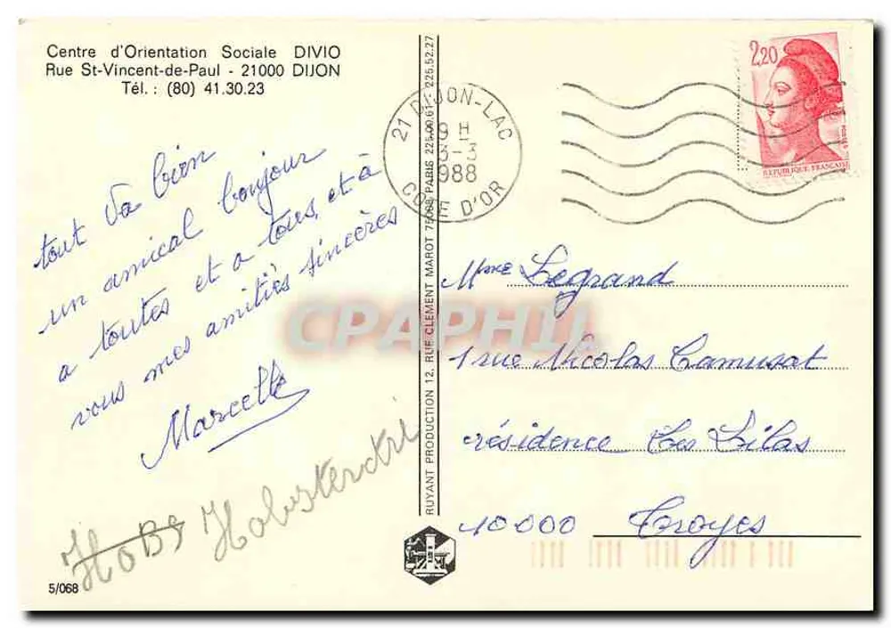 Bagni termali — Sala da bagno interna — Centro d'orientamento sociale DIVIO, Dijon - Verso