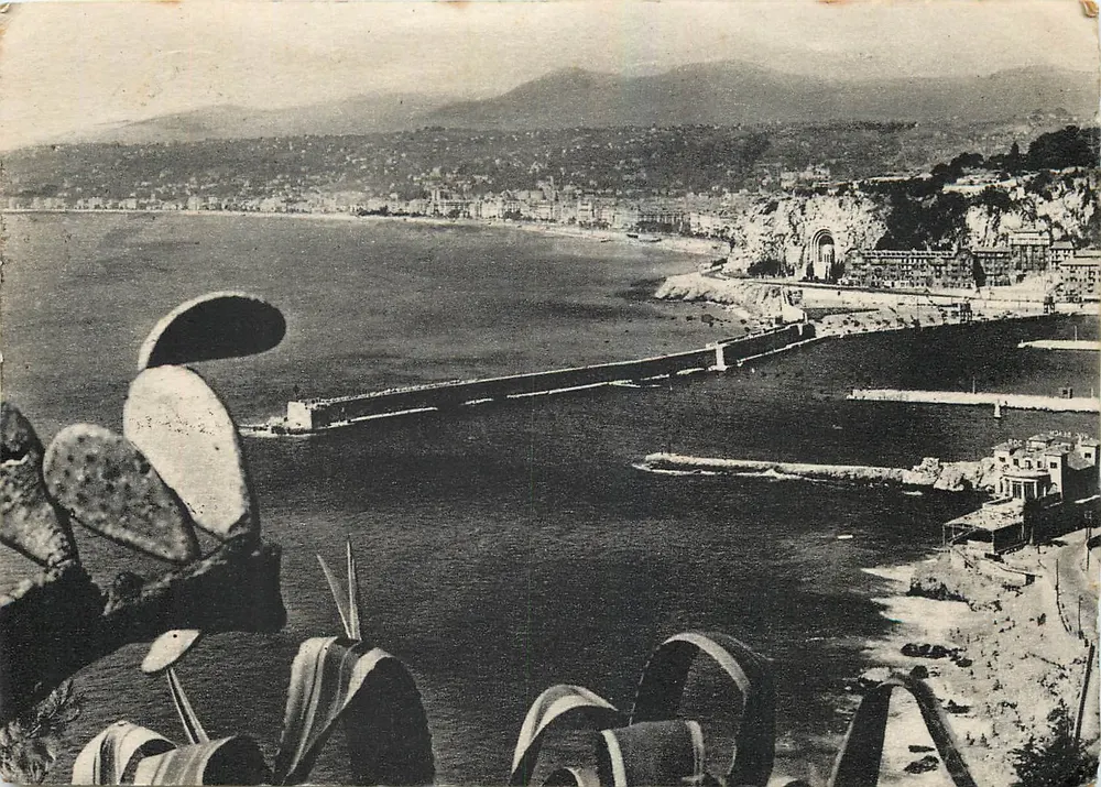 Nice — O Porto e a Baía dos Anjos — Editor H. Wilson, n° 150 H - Frente