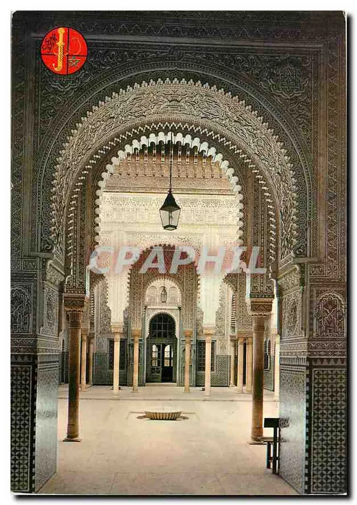 Cour intérieure d'un bâtiment marocain — Le vieux Tribunal de Casablanca — Photo Mar-Marin - Recto
